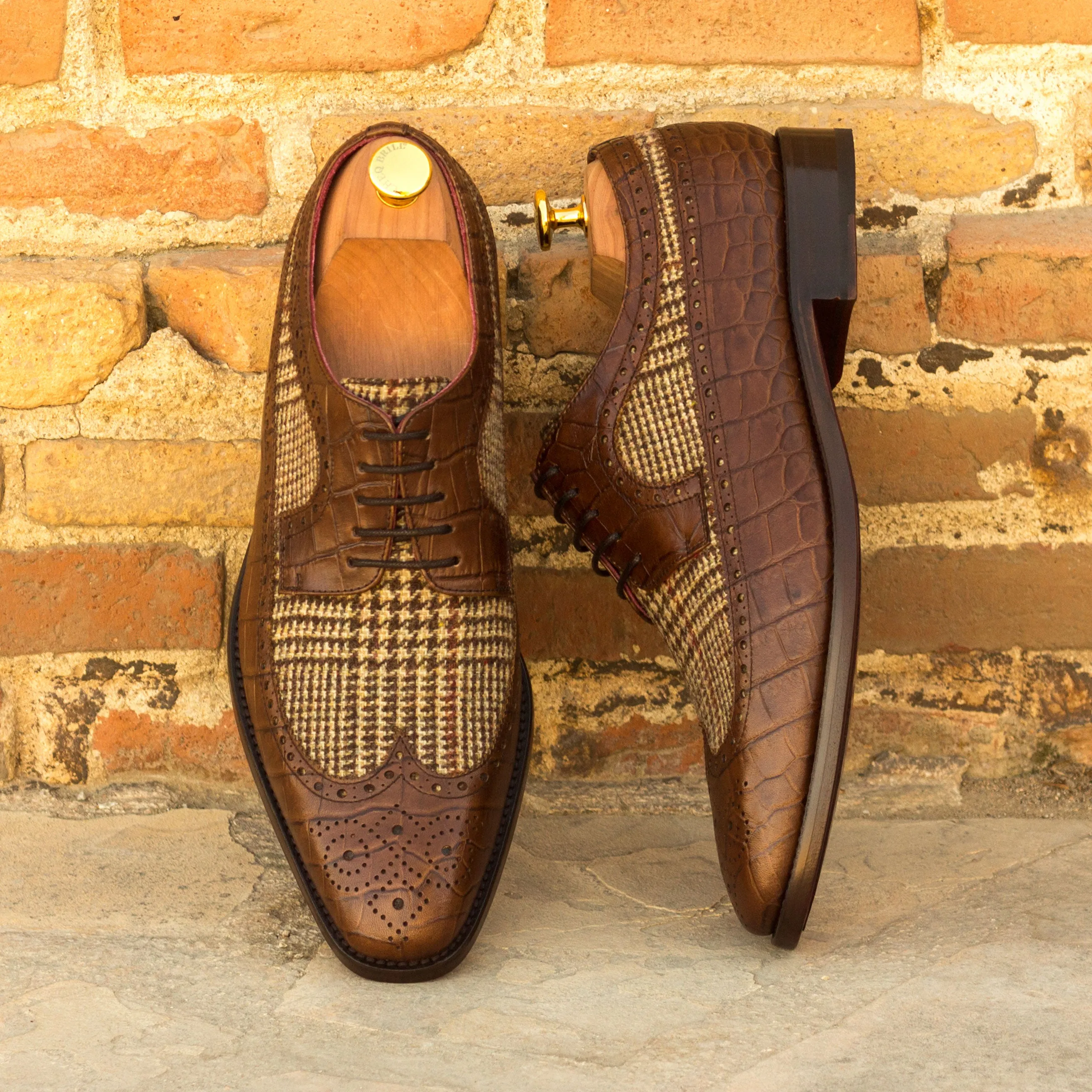DapperFam Zephyr in Tweed / Dark Brown Men's Sartorial & Italian Croco Embossed Leather Longwing Blucher