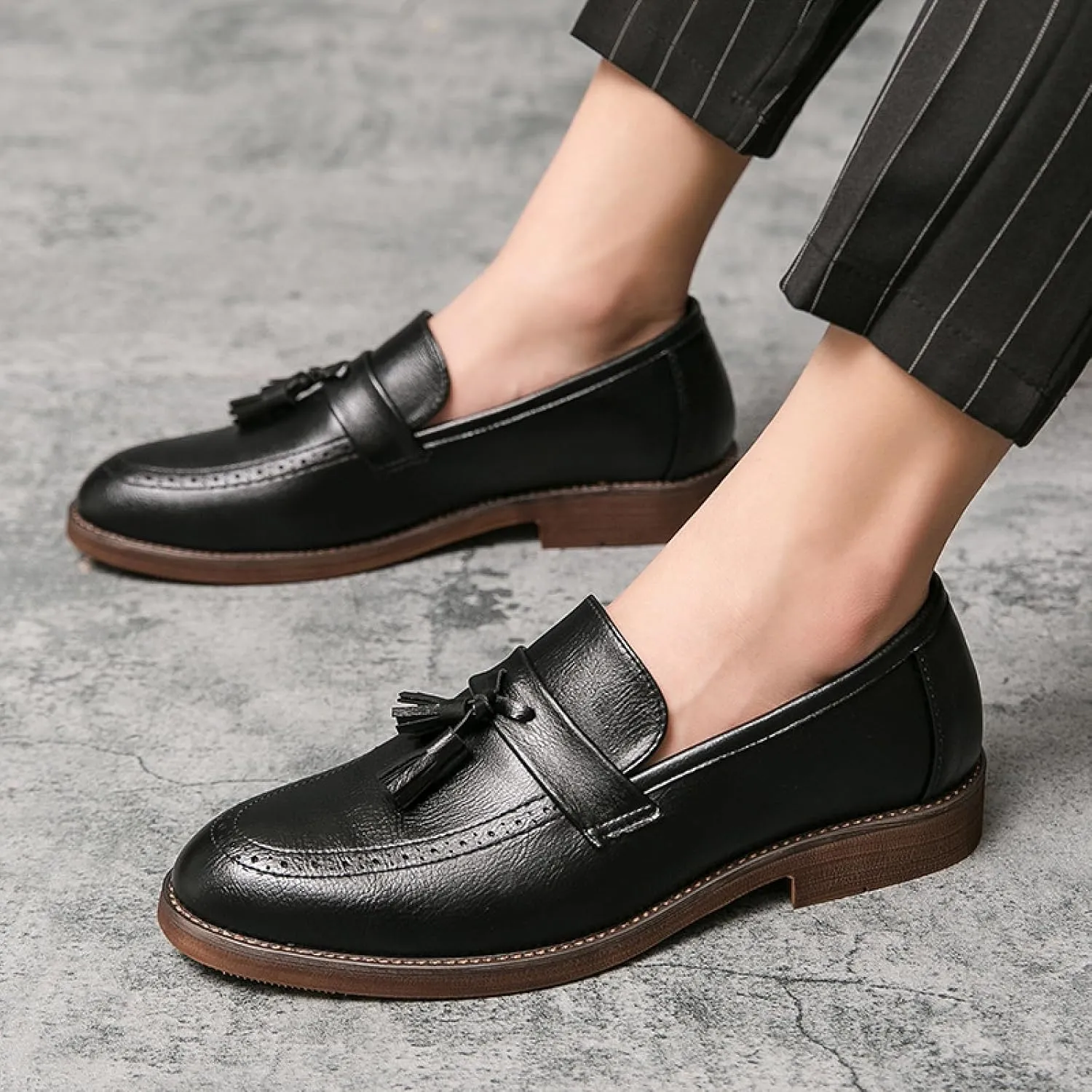 Men's Tassel Pointed Toe Chunky Low Heel Oxford Shoes Comfortable Breathable Slip On Dress Brogue Loafers Formal Business Party Wedding Shoes