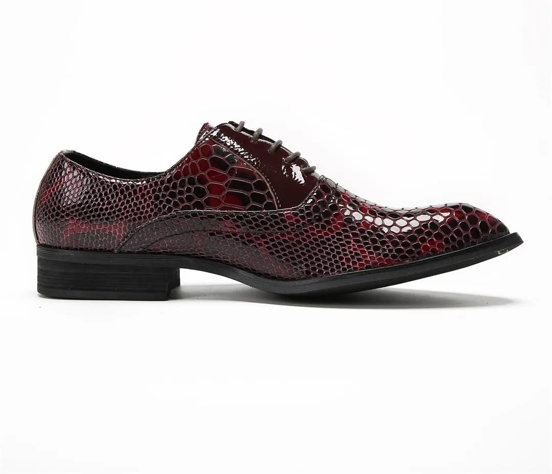 Men's Wingtip Oxfords Patent Leather Oxford Dress Shoes Snake Pattern with Gold Studded Detail Fashion Business Tuxedo Wedding Prom Shoes
