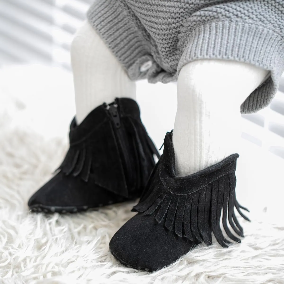 Sawimlgy Infant Baby Boys Girls Plush Winter Snow Boots Cowboy Tassels Bowknot Ankle Side Zipper Soft Sole Boots Toddler Newborn Warm First Walker Crib Outdoor Shoes