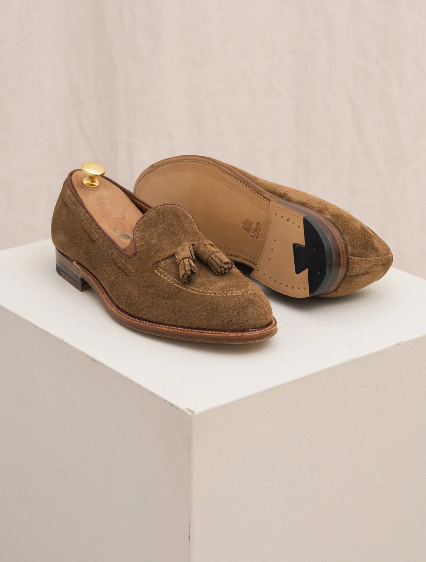 Suede Tassel Loafer Snuff